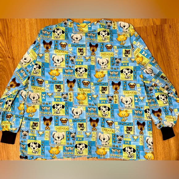 Women’s long sleeve Scrub Coat - Picture 2 of 4